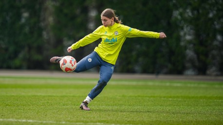 Watch: City’s Everton preparations continue 