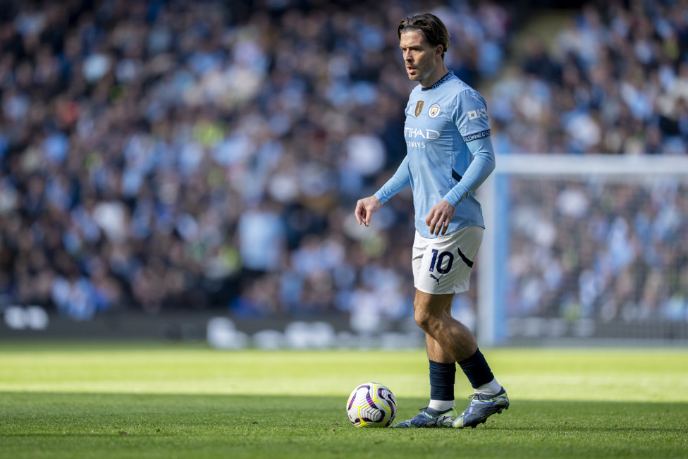 GREALISH TEM SIDO CONSTANTEMENTE UTILIZADO POR NA ATUAL TEMPORADA