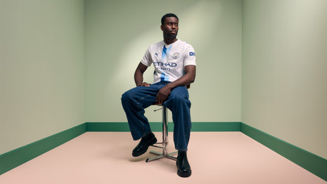 Gallery: Players try on our fan-created 2026/27 PUMA Third kit