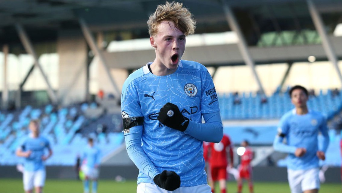 Palmer shortlisted for PL2 award