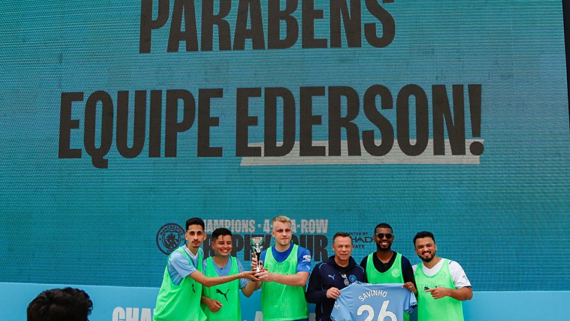 Torneio de futebol de areia da Torcida Oficial do City no Brasil abre evento do Trophy Tour 