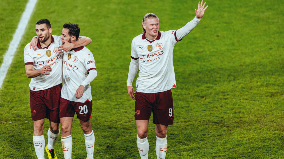 FANTASTIC FIVE : Goal machine!