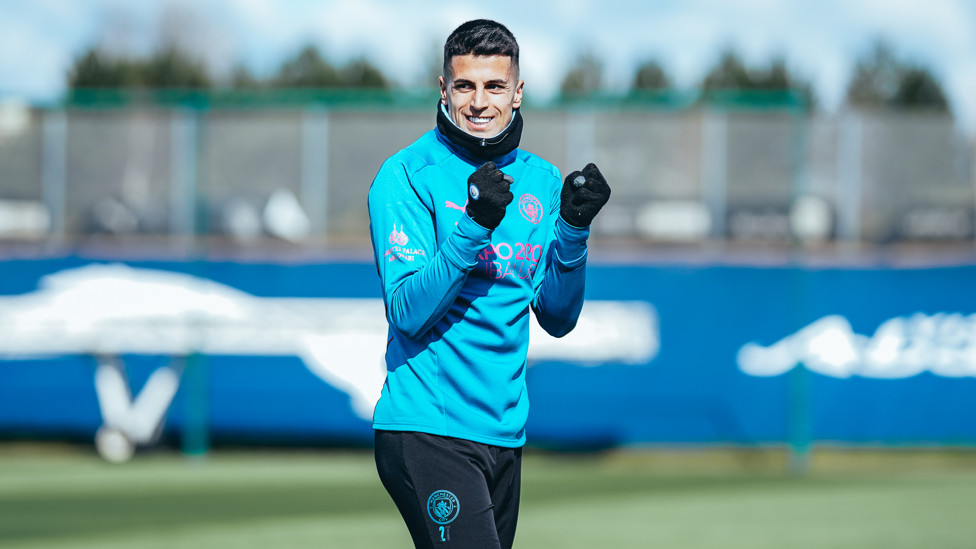 PORTU-GEEZER : Joao Cancelo shows off his pearly whites