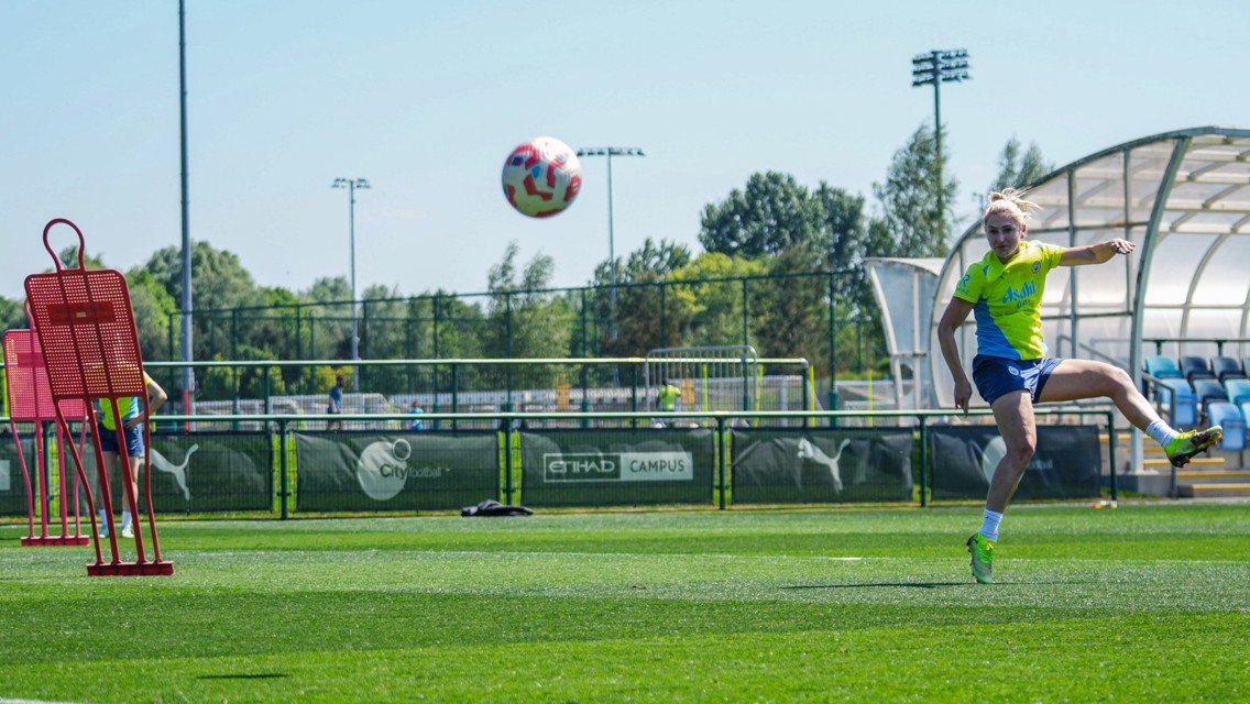 Training: Shooting drills in the CFA sun