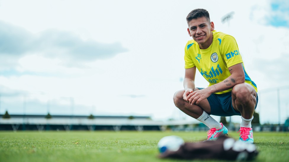 A smiling Claudio Echeverri 
