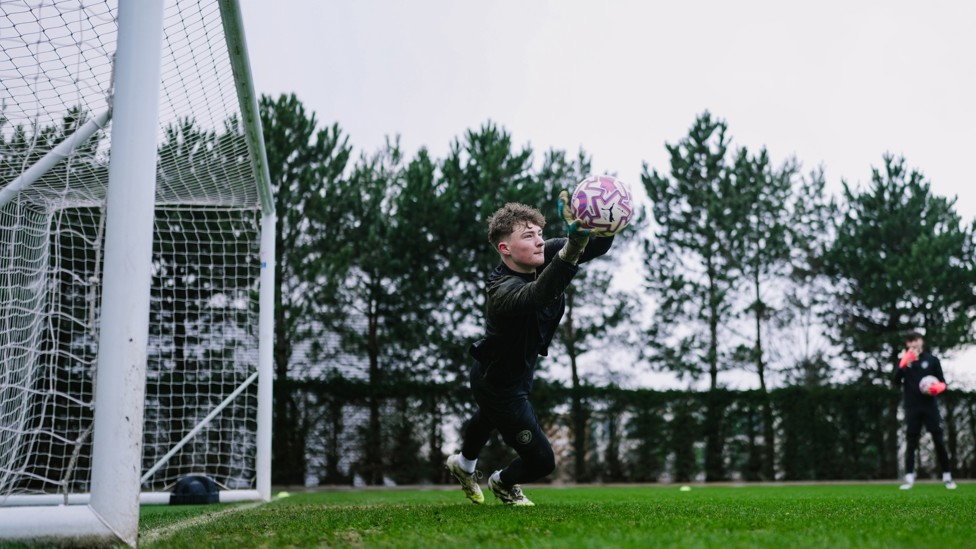 SAFE HANDS : Ben Vickery makes a save.