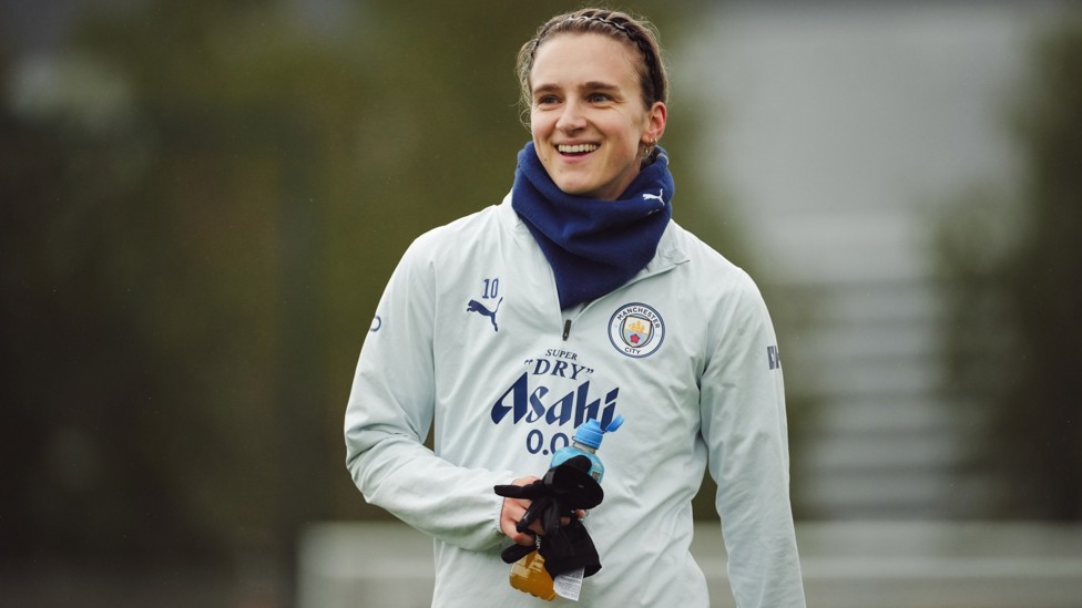 ALL SMILES: : Vivianne Miedema in high spirits