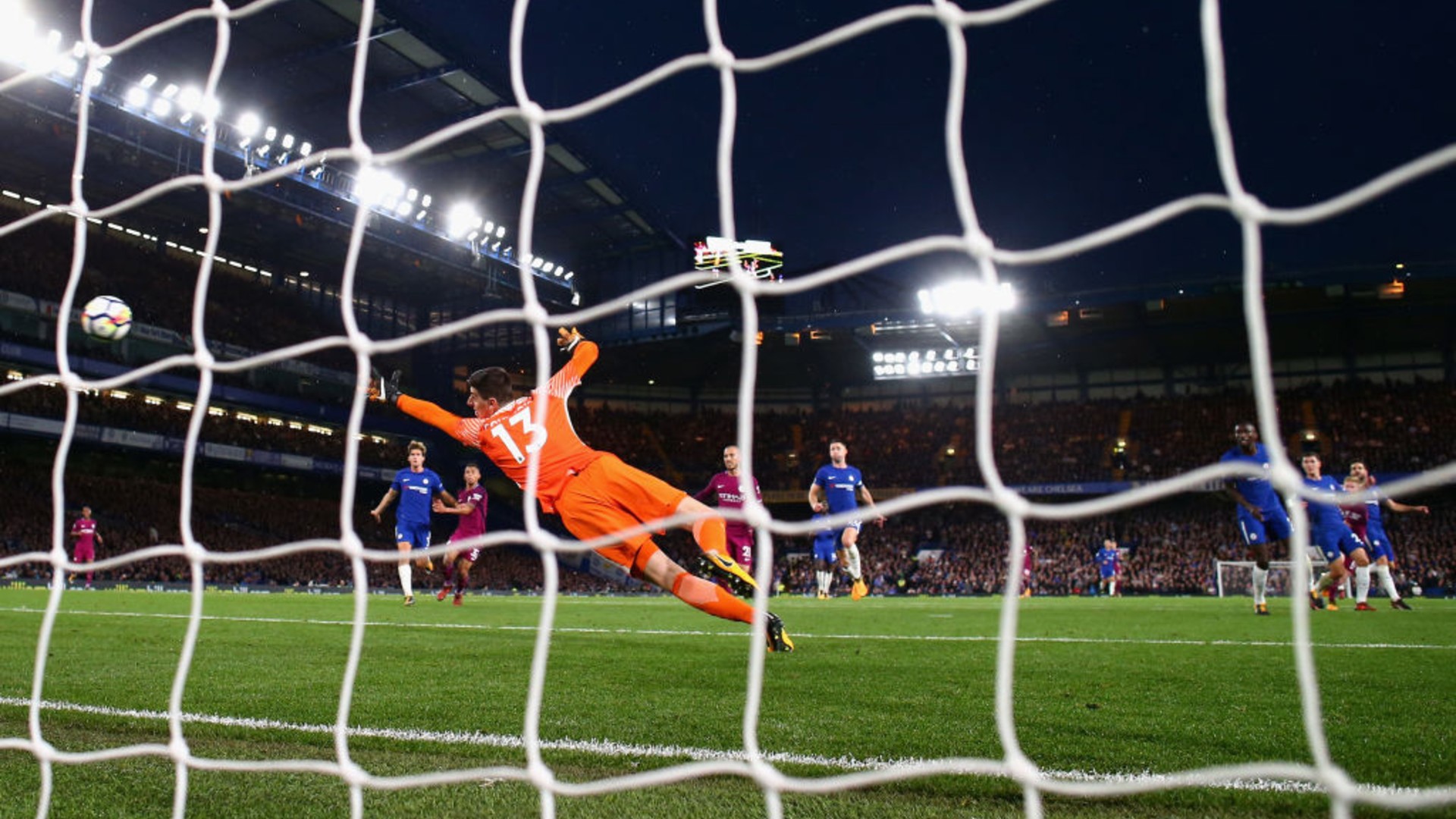 THUNDERBOLT: Kevin De Bruyne fires home in spectacular fashion.