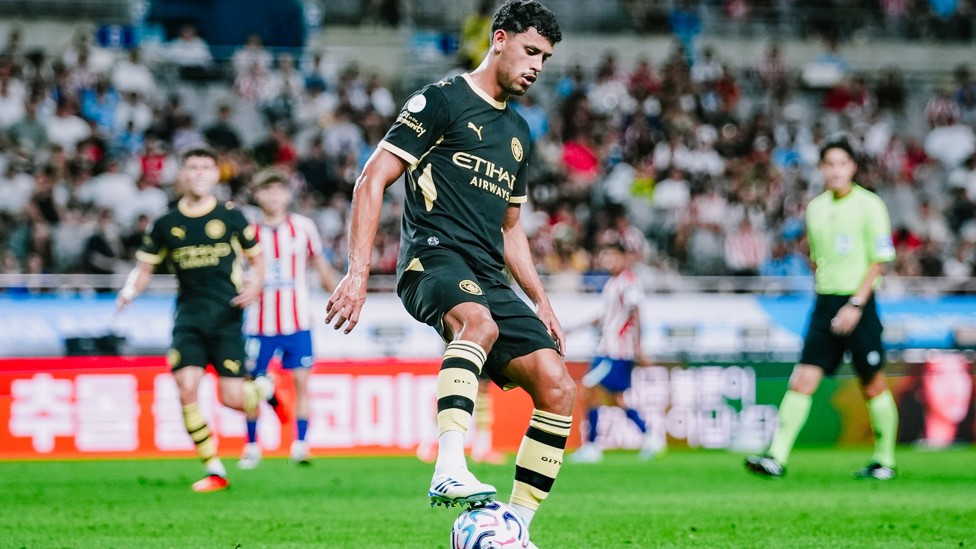 MATHEUS NUNES: Tidy in possession