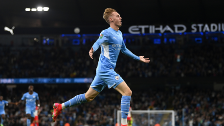 Four changes for City: Walker and Palmer start