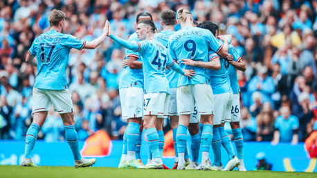City v Chelsea: Kick-off time, TV info and team news