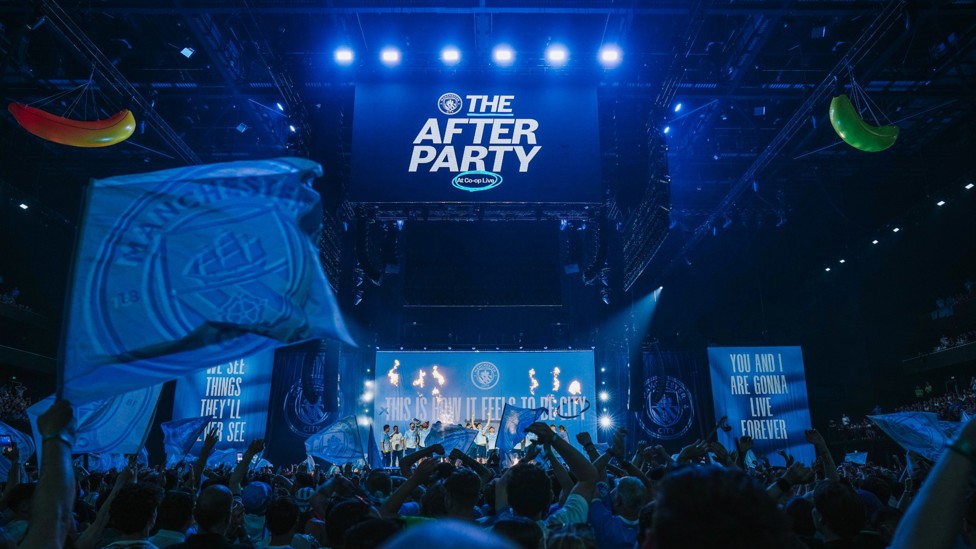 STAGE PRESENCE : The Co-op is bouncing!
