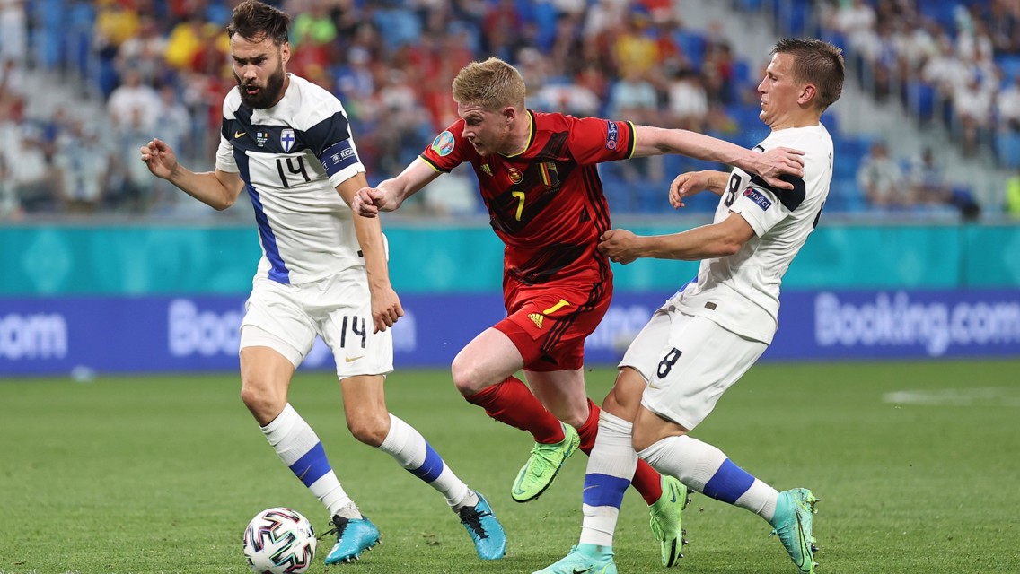 De Bruyne outstanding as Belgium top Group B with maximum points 