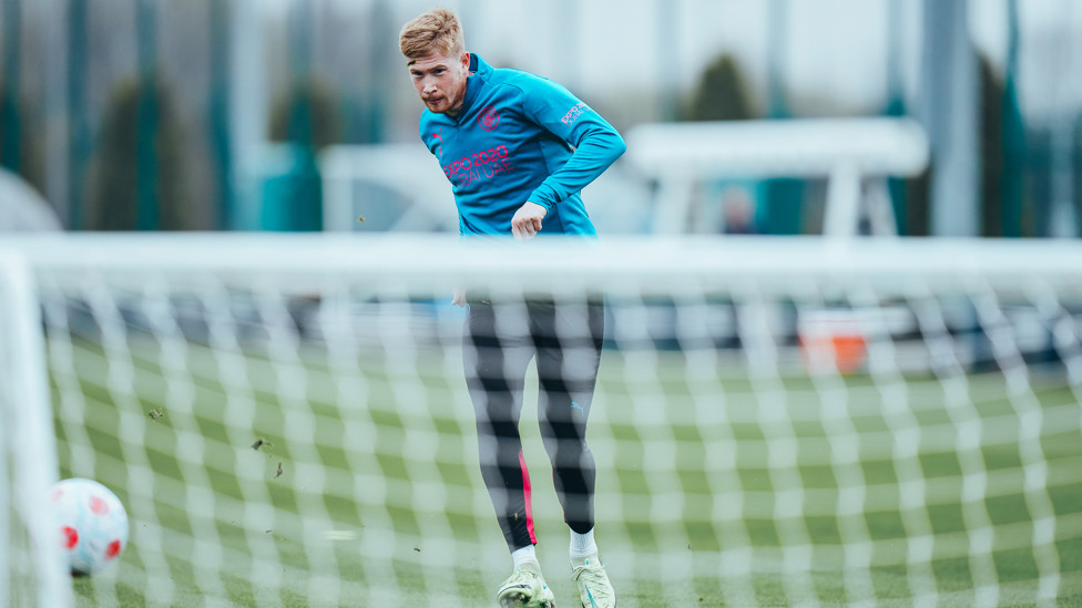 BACK IN THE OLD ROUTINE: Kevin De Bruyne goes through a shooting drill