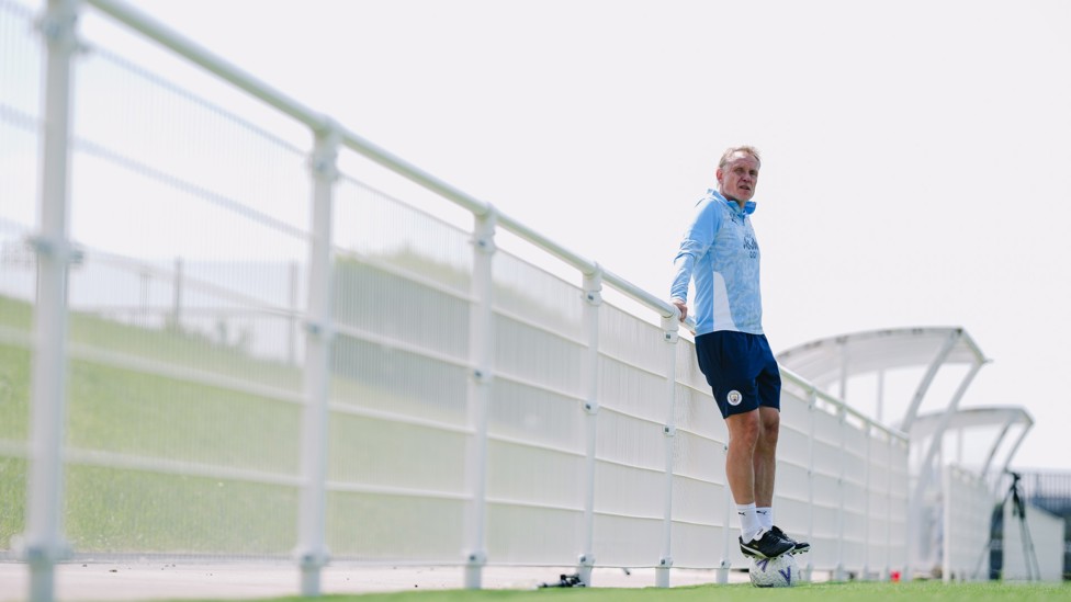 THE BOSS : Andrée Jeglertz watches on
