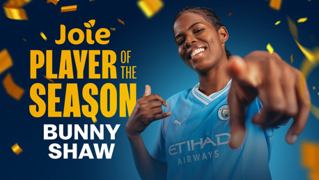 Shaw eleita Jogadora da Temporada Joie