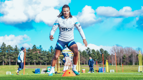Training: Preparing for a visit to the Palace