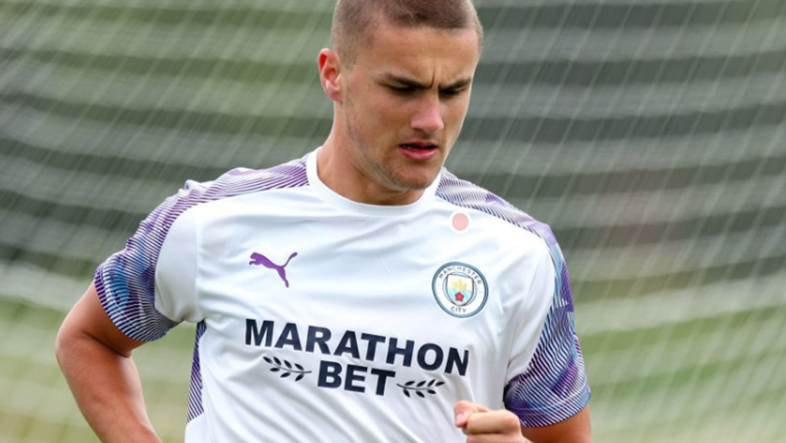 Harwood-Bellis se va cedido al Burnley