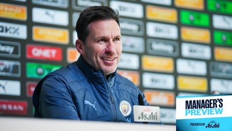 Taylor atualiza condicionamento físico antes de jogo com Ipswich