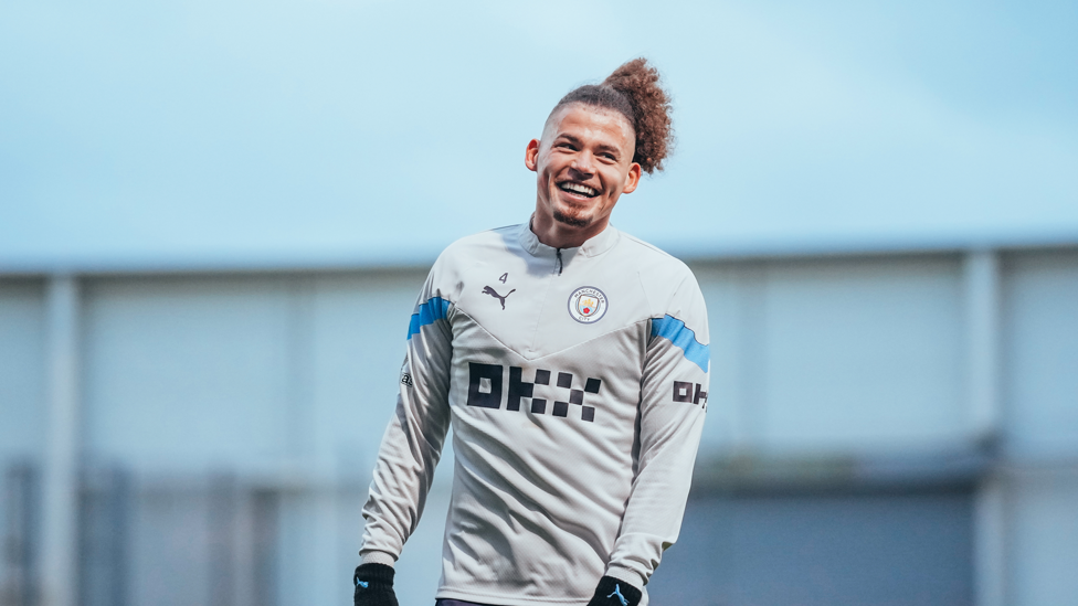 ALEGRIA  : O bom humor prevaleceu no treino de hoje. 