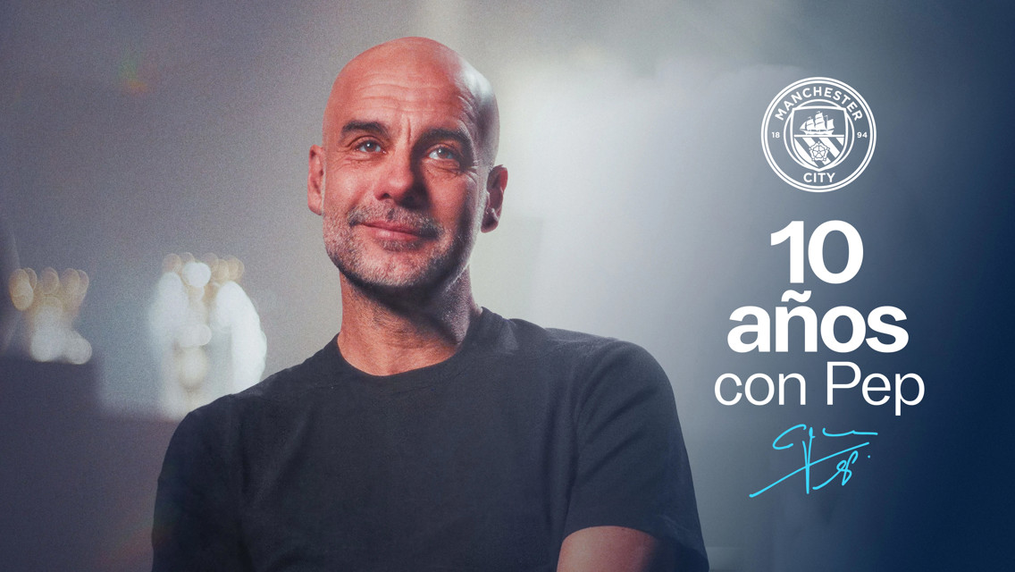 Image with a blurred person, Manchester City logo, and text in Spanish '10 años con Pep.'