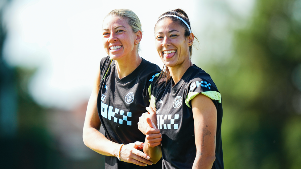 HIGH SPIRITS : Alanna Kennedy and Leila Ouahabi spot the camera