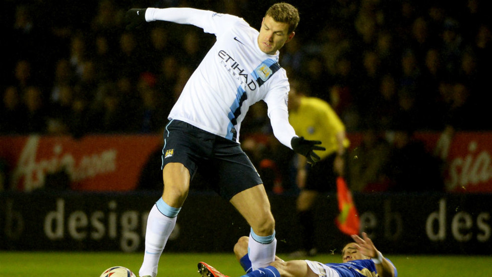 EDIN IN THE RIGHT DIRECTION? : Is it really a sash if it isn't diagonal?