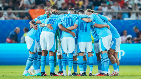 HUDDLE UP: Ready to play!