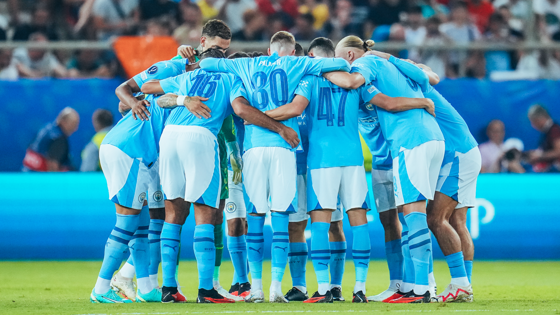 HUDDLE UP: Ready to play!