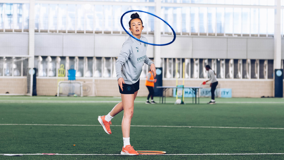 RING OF FIRE(POWER) : Caz Weir tries her hand at hoops!