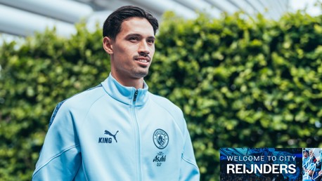 Gallery: Welcome Tijjani Reijnders! 