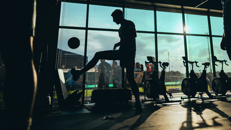 GUESS WHO? : Ruben Dias kicks off the tour in the gym
