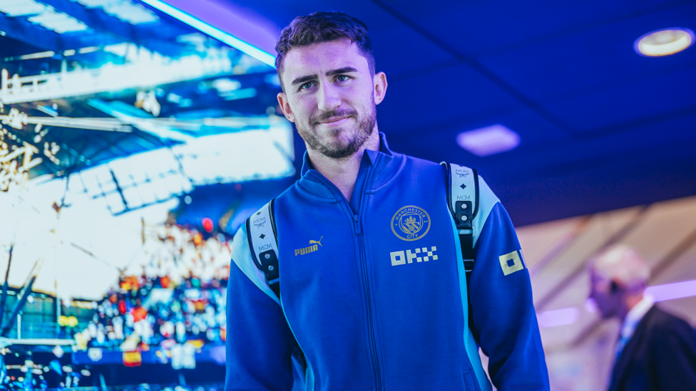 LAPORTE AOS TRABALHOS  : Aymeric chega ao Etihad.