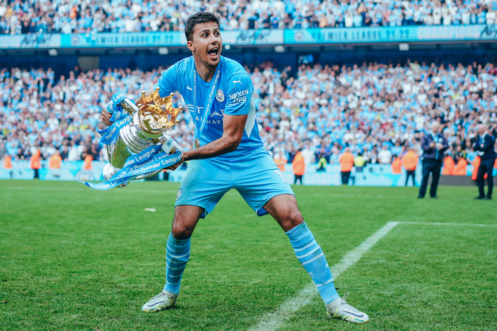 RODRI COMEMORA O TÍTULO DA PREMIER LEAGUE 2021/22