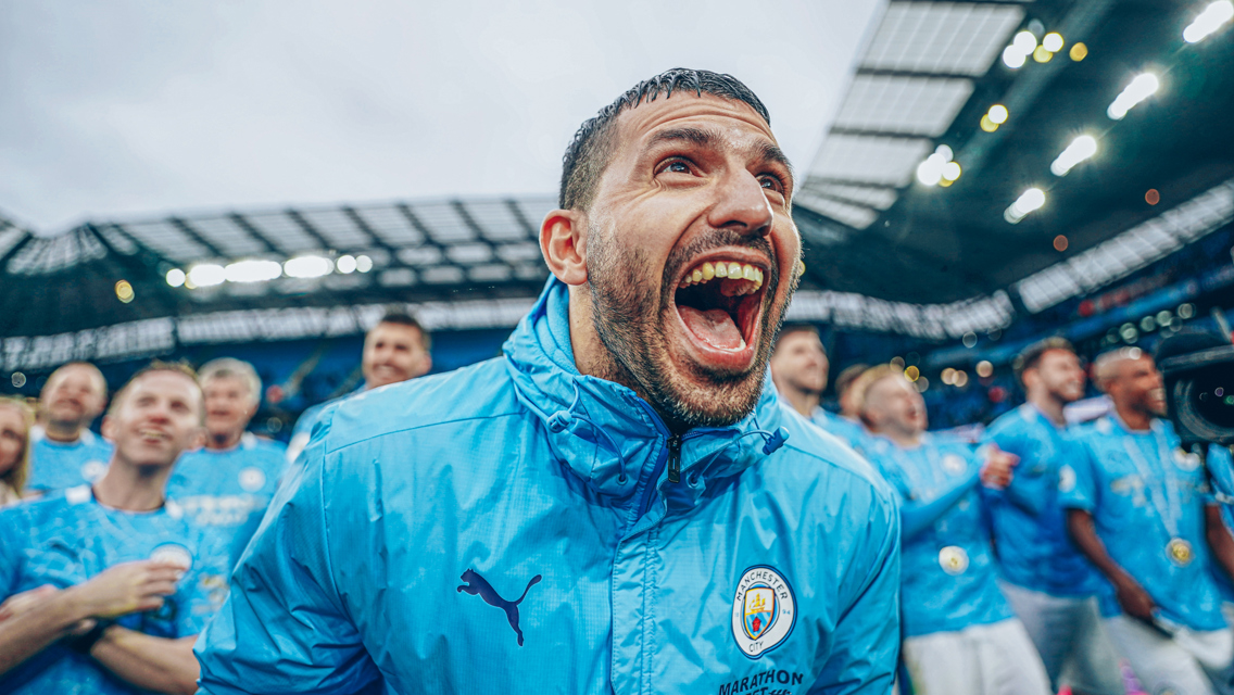 Foto-Foto Terbaik Manchester City 2021