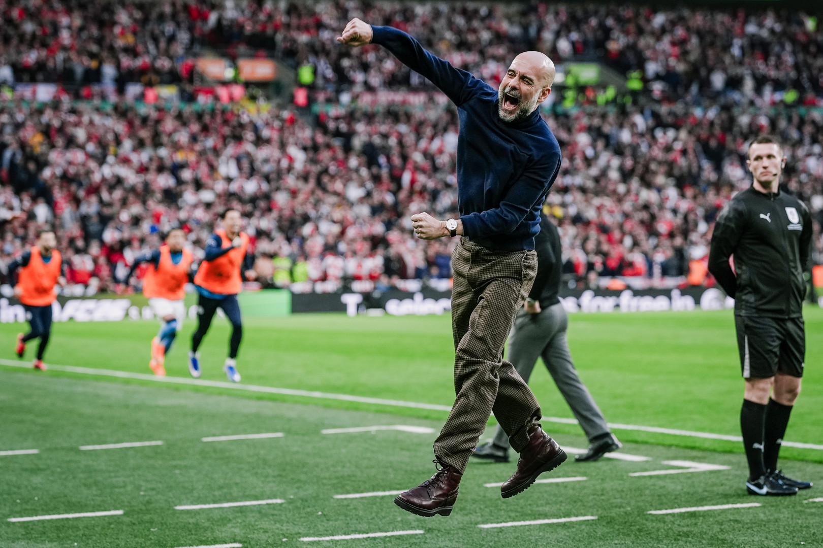 Pep alcança 40 títulos como técnico 