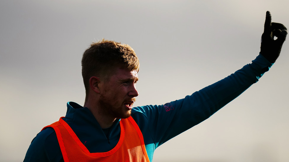 RAJA DI TENGAH : Kevin De Bruyne sang maestro lapangan tengah