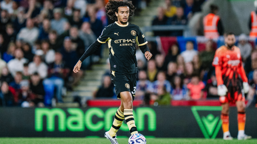 NEW BOY : Debut for Bouaddi.