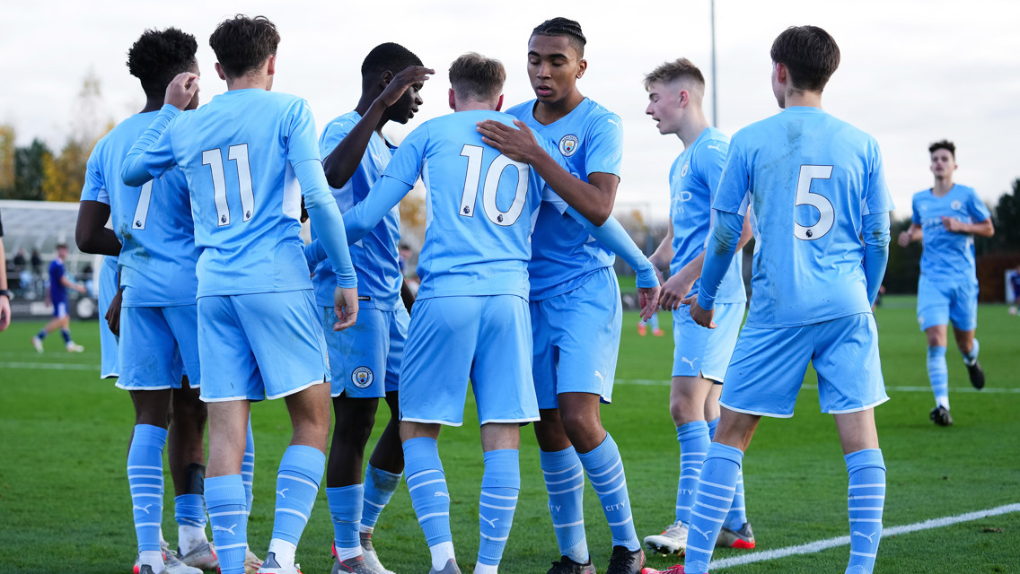 Late Leeds strike denies Under-18s in six-goal thriller