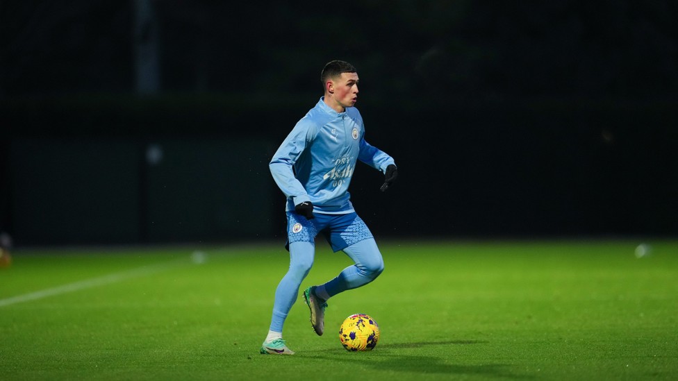 DARK KNIGHT : Phil Foden brightens the gloom