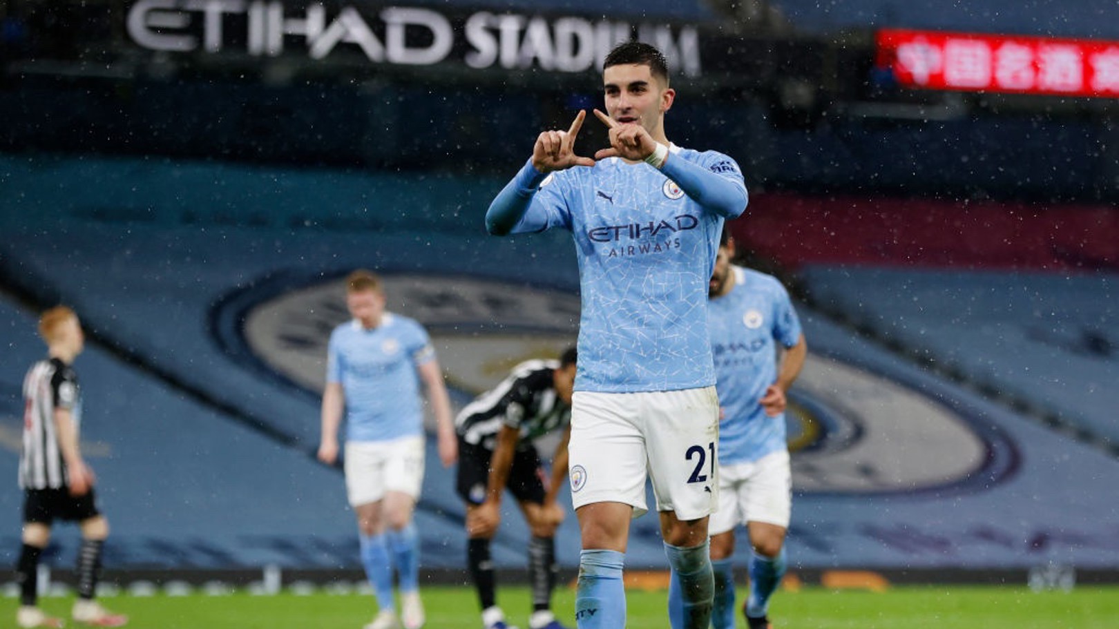Newcastle-City: hora y TV