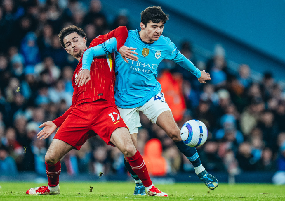 Khusanov foi bastante exigido no Etihad. 
