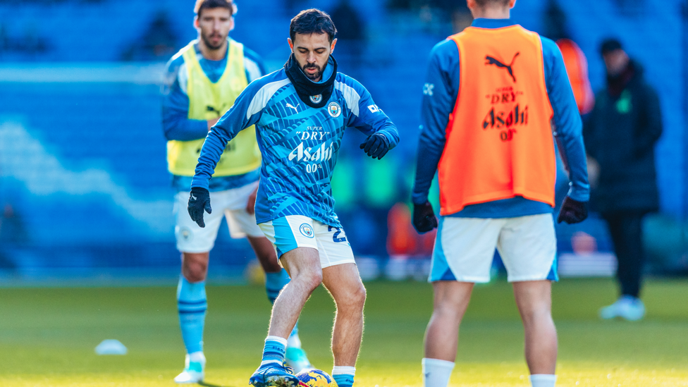 SILKY SILVA: Bernardo Silva in his pre match warm up