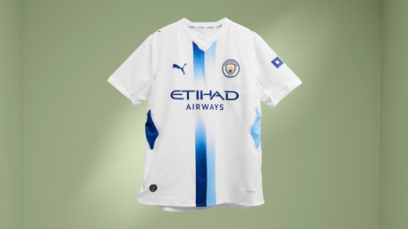 Gallery: A closer look at our 2026/27 PUMA Third kit