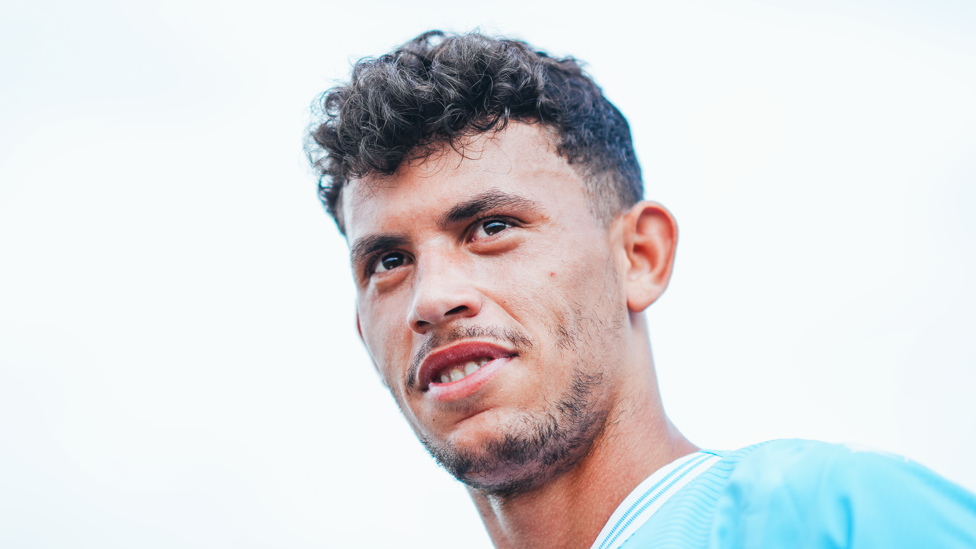 UP CLOSE : Matheus Nunes spots the camera