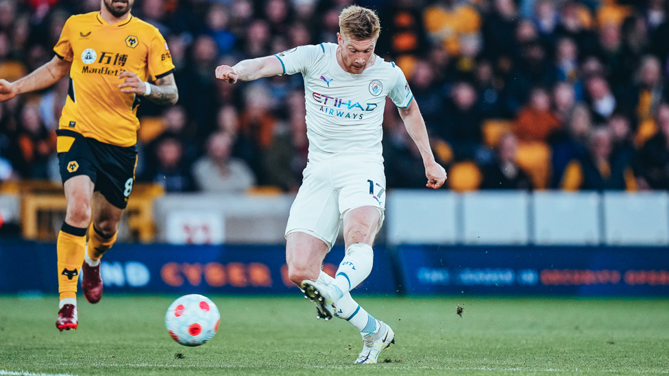 TREBLE : Deadly De Bruyne completes his hat-trick after just 24 minutes!