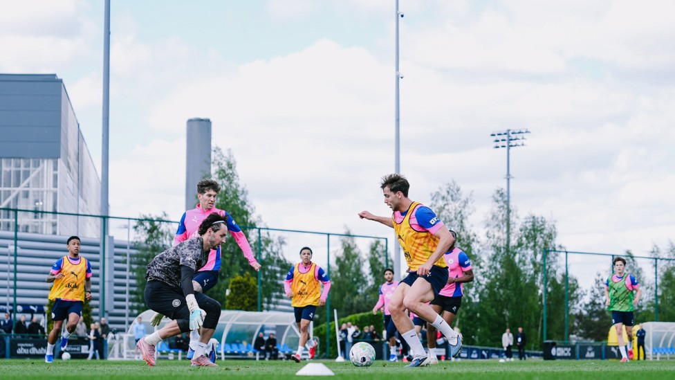 CLOSE IT DOWN : James Trafford smothers Nico on the ball