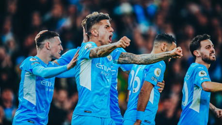 City beat Brighton to reclaim top spot