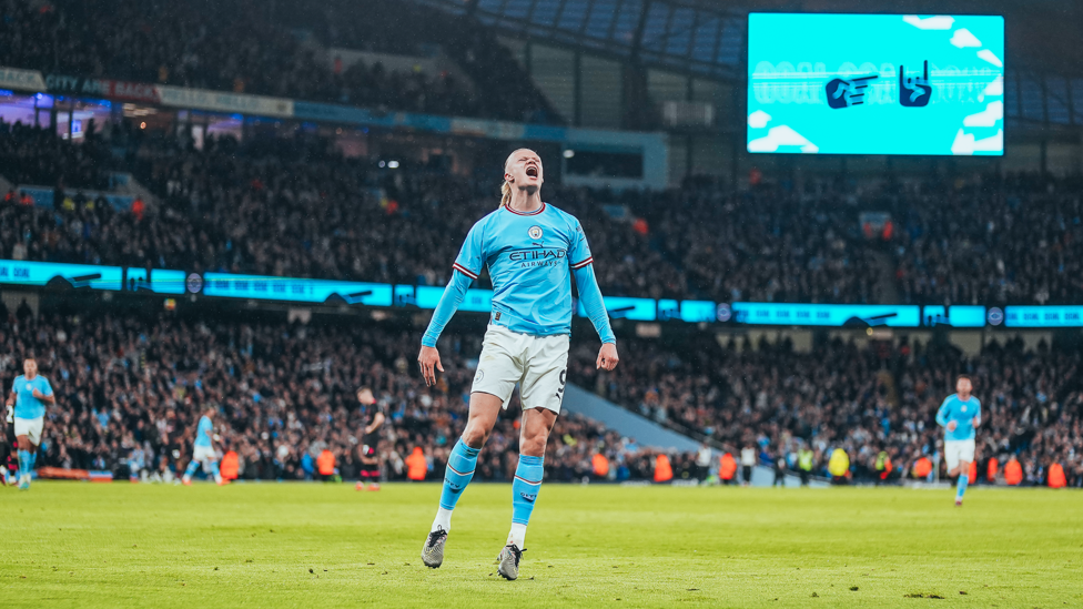ROAR : The King of the Etihad celebrates.