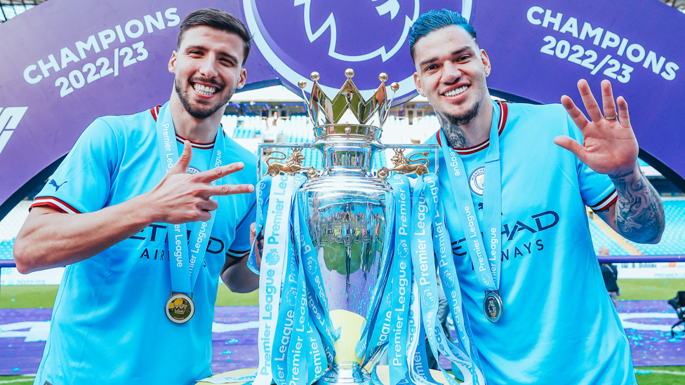 EM BUSCA DO TETRA DA PREMIER LEAGUE